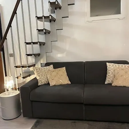 Accademia Love Lägenhet